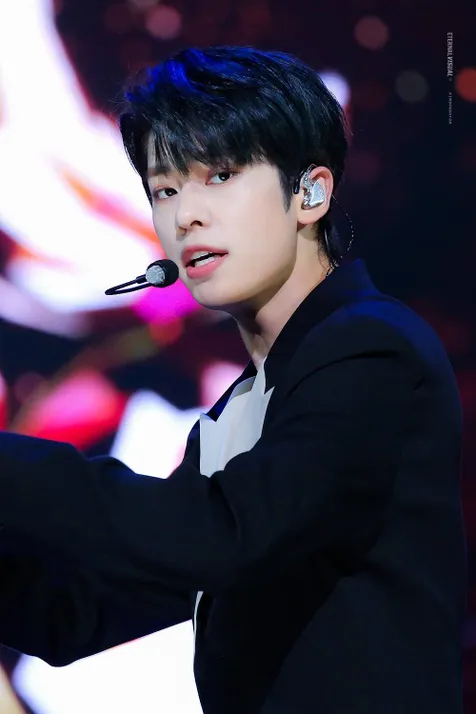 Kim Donghyun AB6IX