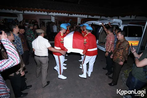 Prosesi Pemakaman