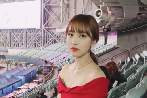 Mina TWICE