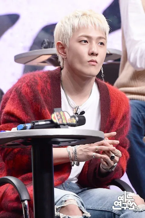 DK (Donghyuk)