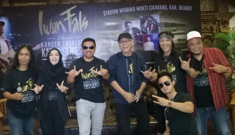 Gandeng Roy Jeconiah