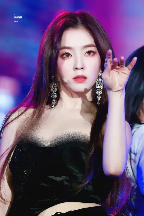 Irene Red Velvet