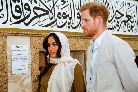 Meghan Cantik Berkerudung