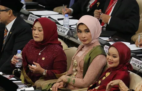 Hargai Demonstran