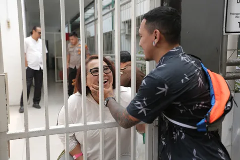 Sempat Jalani Perawatan di Singapura
