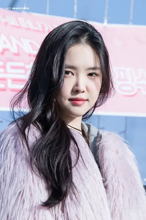 Naeun Apink