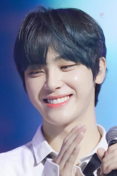 Hak Nyeon THE BOYZ