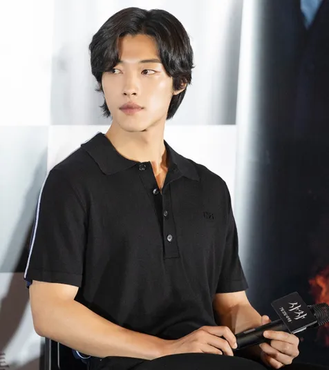 Woo Do Hwan