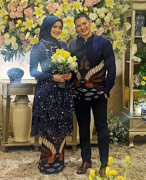 Nia Ramadhani Nangis