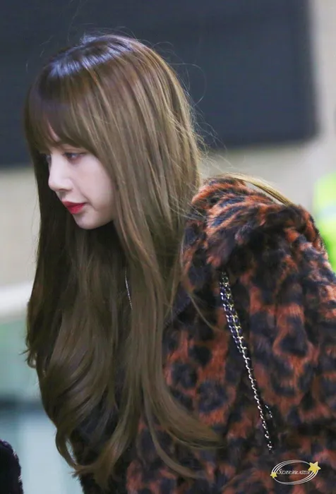 Lisa BLACKPINK
