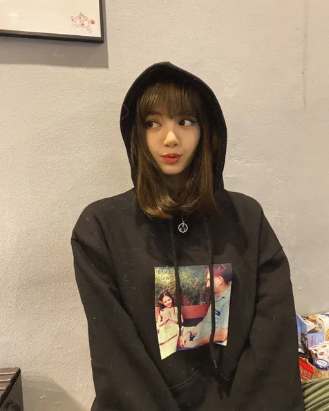 Postingan Lisa