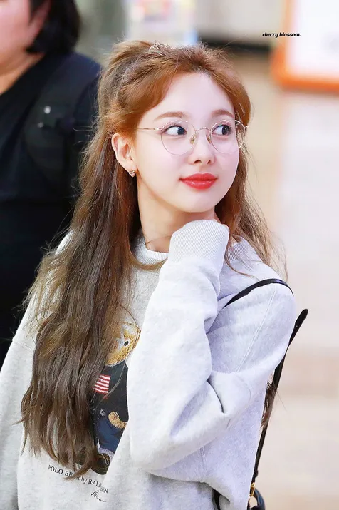 Nayeon TWICE