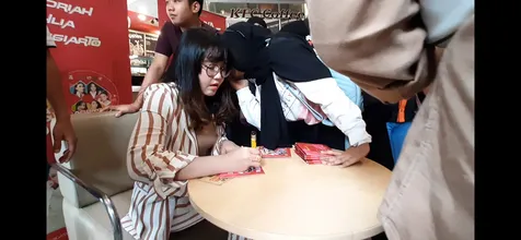 Terinspirasi Idola