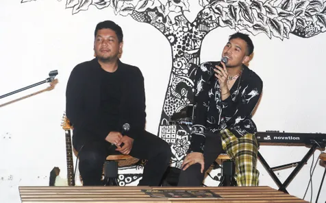 Isi 9 Lagu
