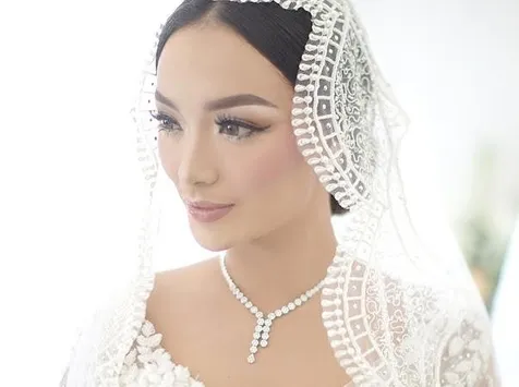 Zaskia Gotik