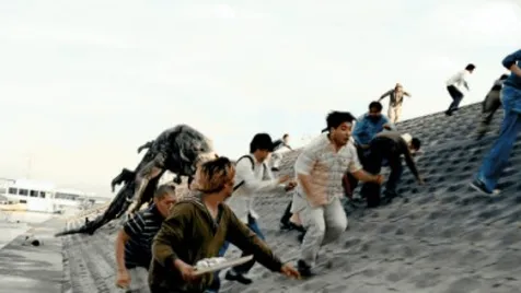 9 Hal yang Bikin Film dan Drama Zombie Korea Beda dengan Produksi Hollywood