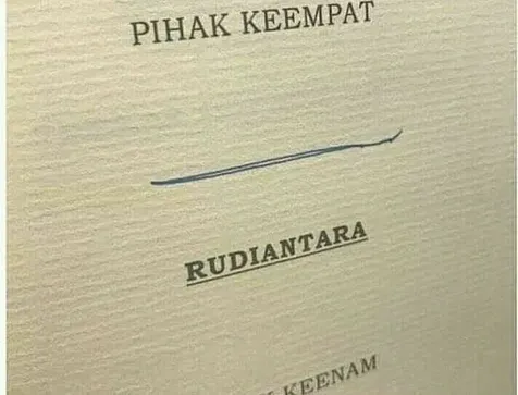 8 Tanda Tangan Super Nyeleneh, Ada Yang Susah Banget Buat 