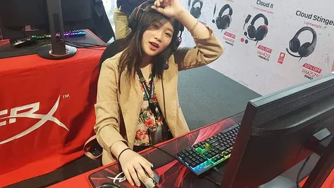 Erika Su Gamers Cantik Yang Gemar Bikin Prank & Jago ...
