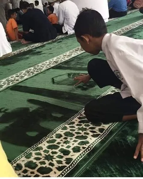 Lucu Dan Gemas Beginilah 10 Potret Tingkah Anak Polos Yang Nyeleneh M Kapanlagi Com