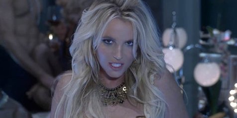 Britney Spears  7 Momen Seksi Britney Spears Di Video 