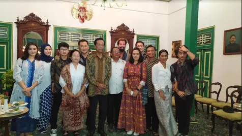 Permintaan Sultan Pada Hanum