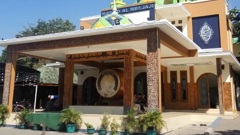 Penampakan Masjid Tersebut