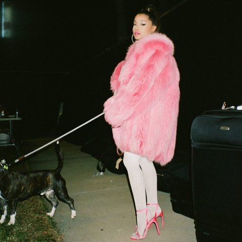 Ari ucapkan terima kasih karena Thank U, Next terus jadi no.1 di Billborad Chart di minggu ke-7 (Credit: instagram.com/arianagrande)