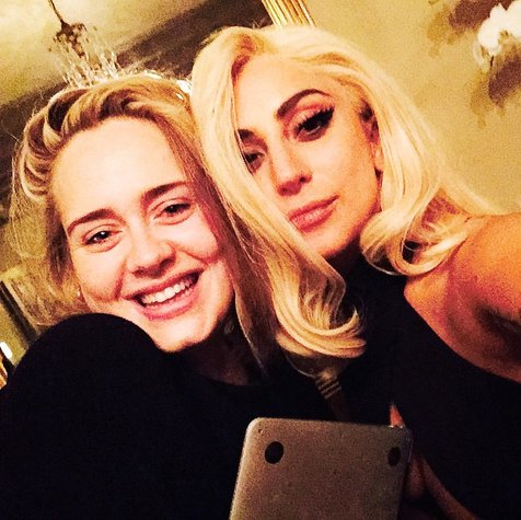 Groufie Adele dan Lady Gaga tuai komentar positif ©Instagram.com/ladygaga