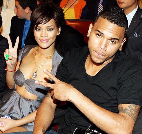 Chris Brown dan Rihanna, hubungan putus-sambung yang rumit @www.usmagazine.com