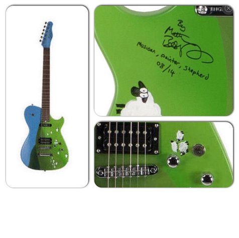 Gitar untuk dilelang di War Child @instagram.com/muse