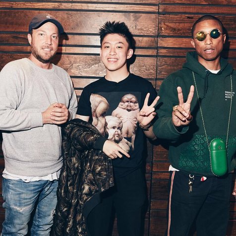 Brian Imanuel a.k.a Rich Chigga diwawancarai langsung oleh Pharrell Williams dalam siaran OTHERtone © instagram.com/brianimanuel