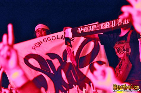 Slankers Menjaga Jalannya Konser/@Foto: KapanLagi.com®