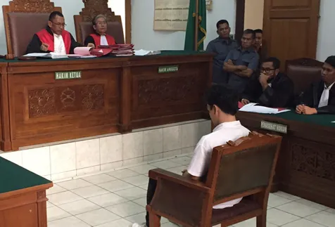 Sidang Dilakukan Lebih Pagi