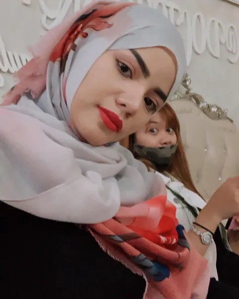Minta Dipanggil Ukhti