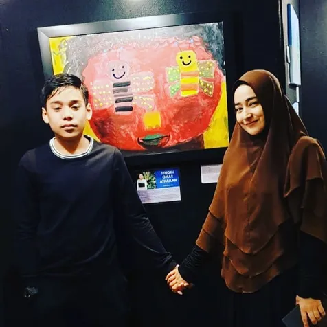 Datang ke Pameran Lukisan Sang Anak