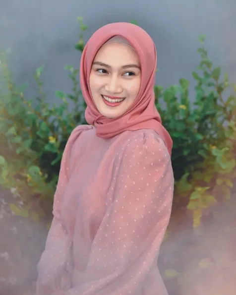 Melody Nurramdhani Laksani