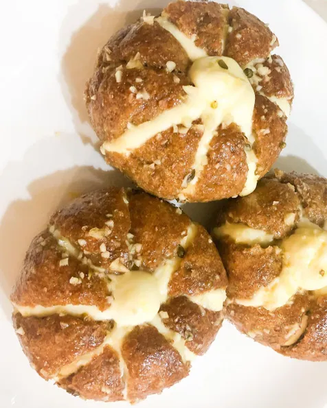 Korean Cream Cheese Garlic Wheat Bread