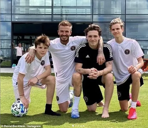 Kronologi David Beckham dan Victoria Terinfeksi Virus Corona, Gelar Pesta Mewah - Banyak Anggota Staf Jatuh Sakit