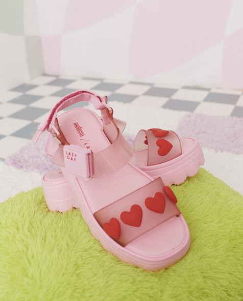 melissa lazy oaf sandals