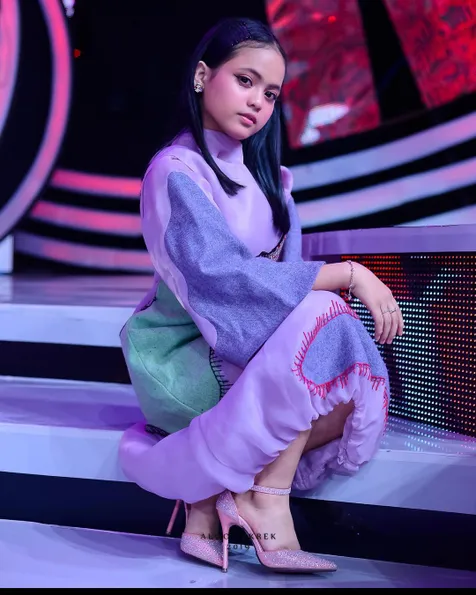 Putri Isnari