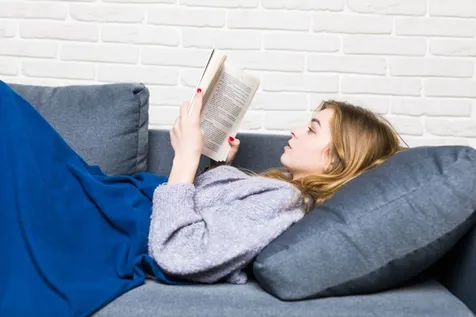 Mengenal Jenis-Jenis Novel, Lengkap Beserta Penjelasan dan Contohnya