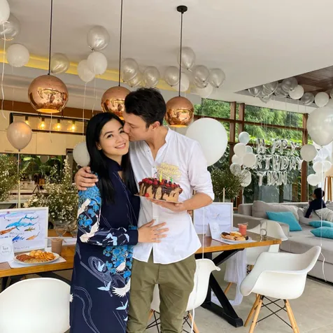 Titi Kamal dan Christian Sugiono