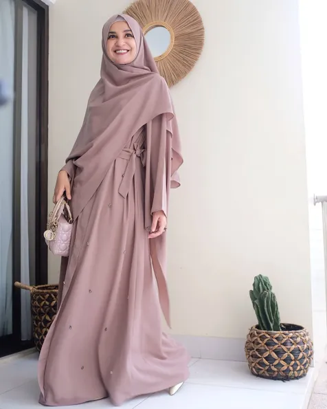 Shireen Sungkar