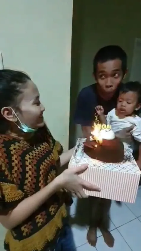 Tetap Bahagia dalam Kesusahan