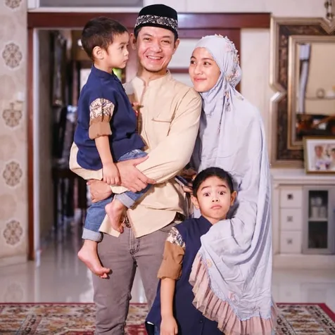Selalu Kompak Mendidik Anak