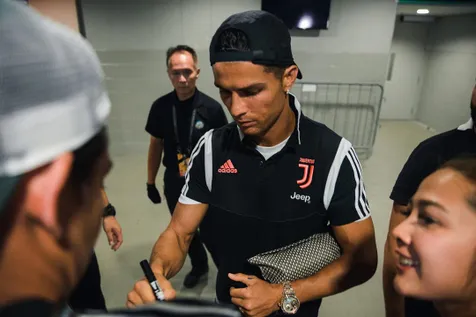Adipati Dolken Dapat Undangan dan All Akses Bertemu Ronaldo