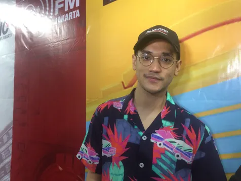 Tak Bawakan Lagu Sendiri