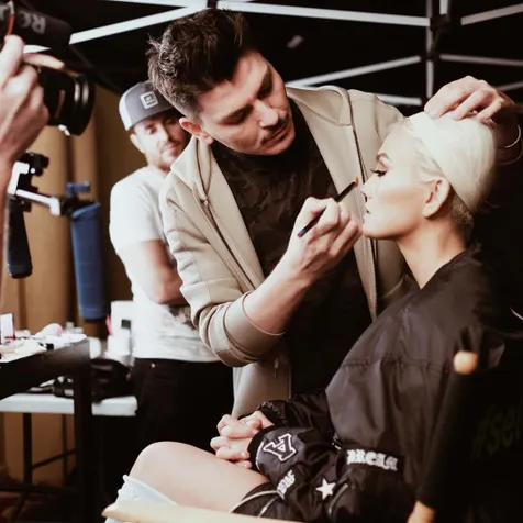 Agnez saat dirias oleh Mario © instagram.com/agnezmo