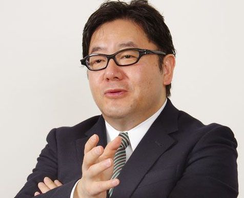 Yasushi Akimoto lebarkan lagi sayap AKB Group © ajw.asahi.com