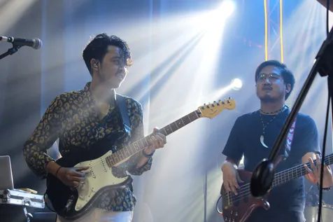 Gambar dari Aksi Sal Priadi Dan Pamungkas Hebohkan Peluncuran Collabonation.id Milik IM3 Ooredoo » aksi sal priadi dan pamungkas hebohkan peluncuran 3 aksi sal priadi dan pamungkas hebohkan peluncuran 3 » Aksi Sal Priadi Dan Pamungkas Hebohkan Peluncuran Collabonation.id Milik IM3 Ooredoo